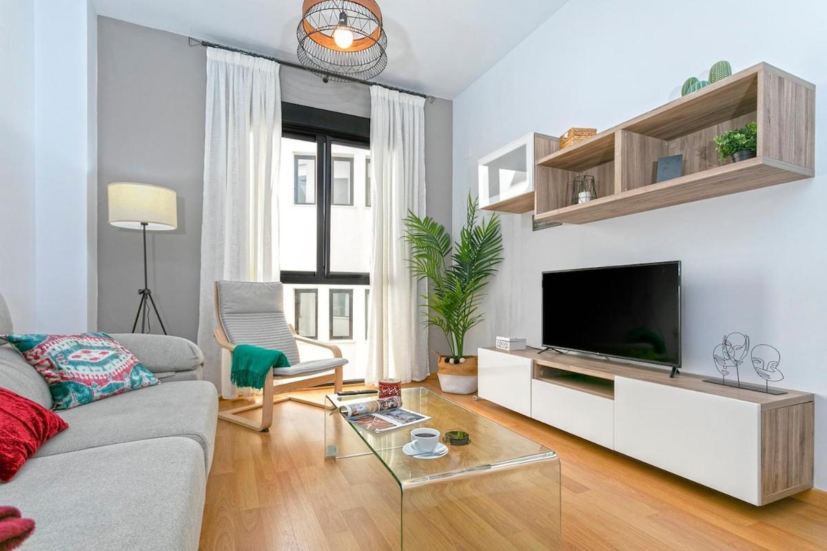 -Malagasunapts- Central Freeparking Rooftoppool Extérieur photo